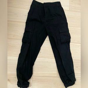 Forever 21 Black Cargo Pants Size Small